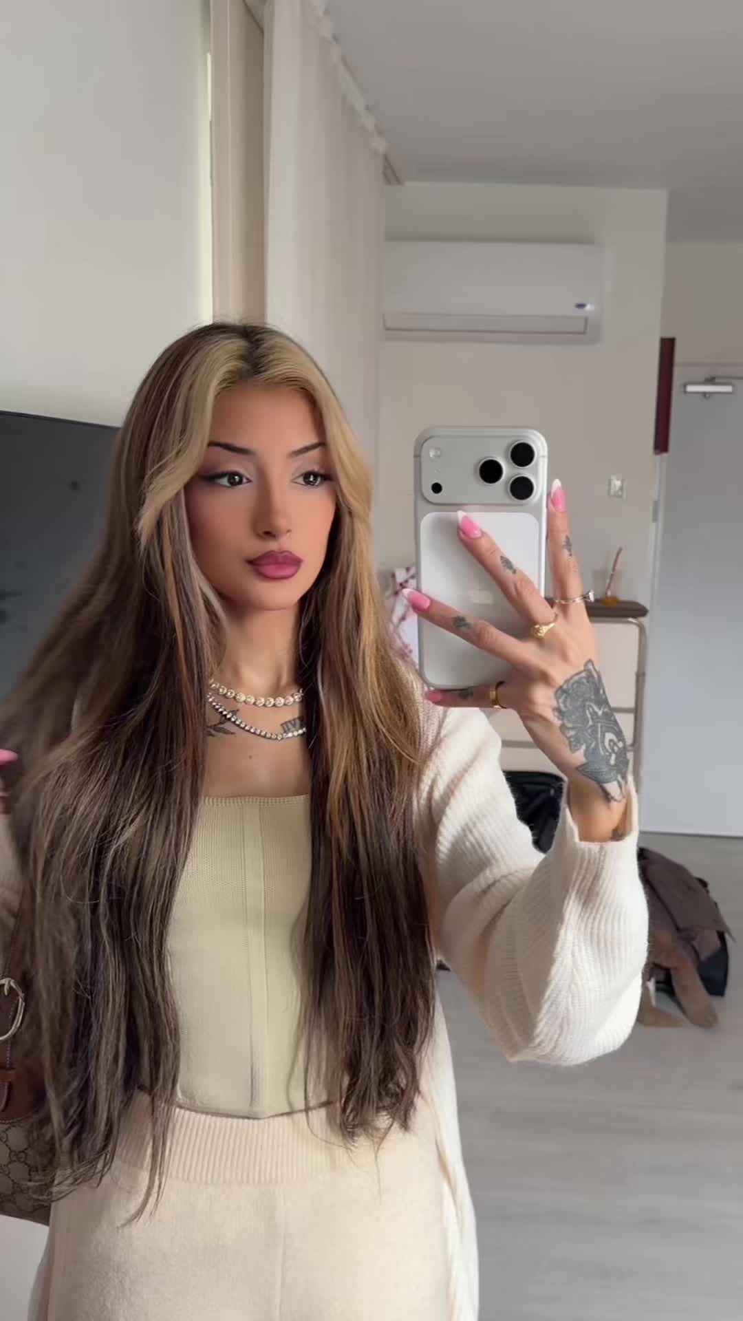@Sumaira🌸⚡️✨