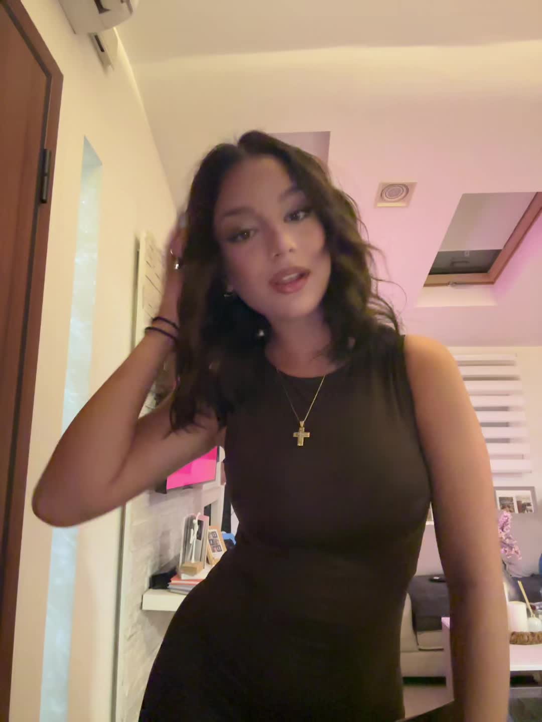 @Antwnia