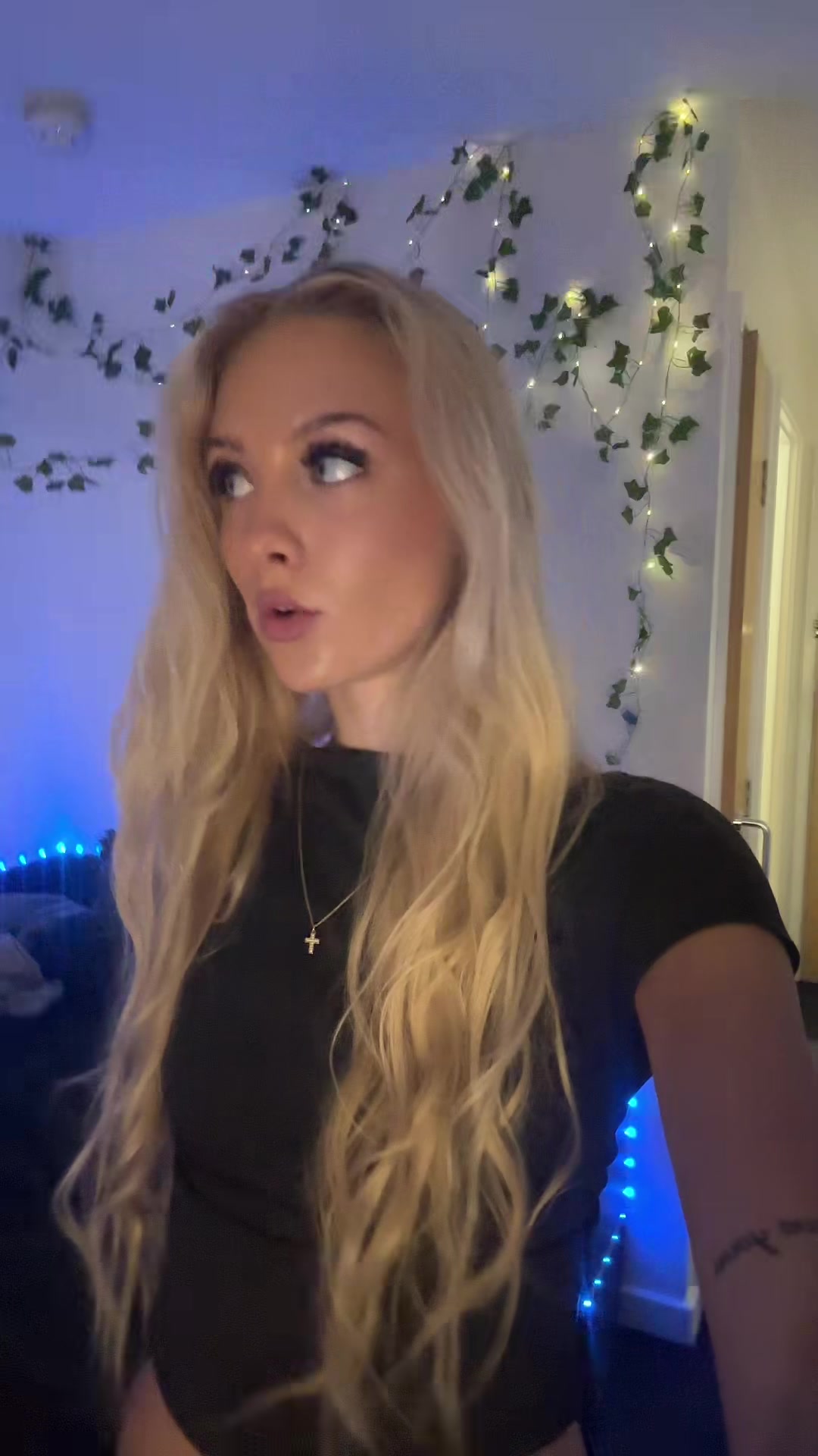 @Youraverageblonde