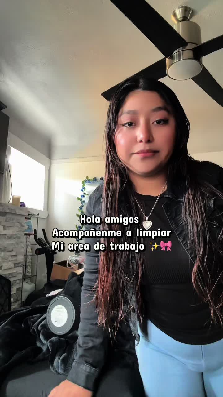 @Astrid Carrillo