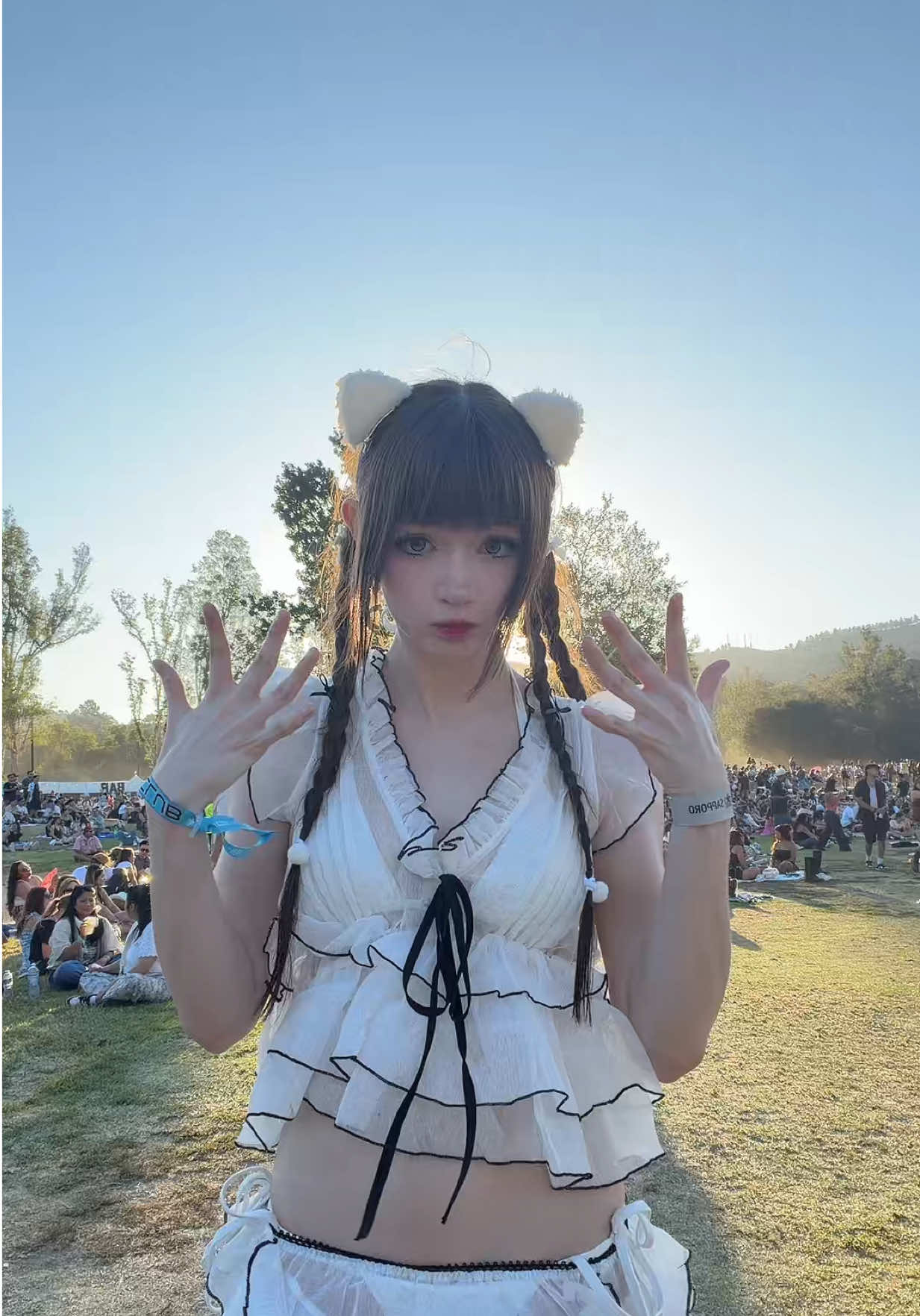 @tay ໒꒱ ‧₊
