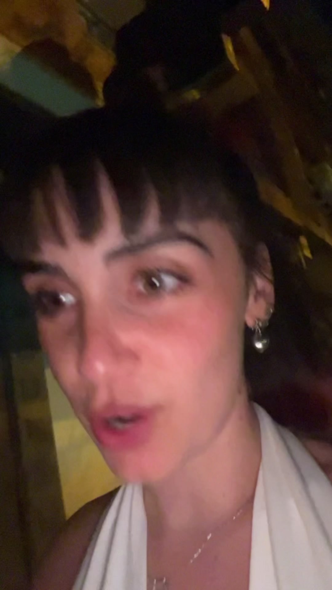 @Velia