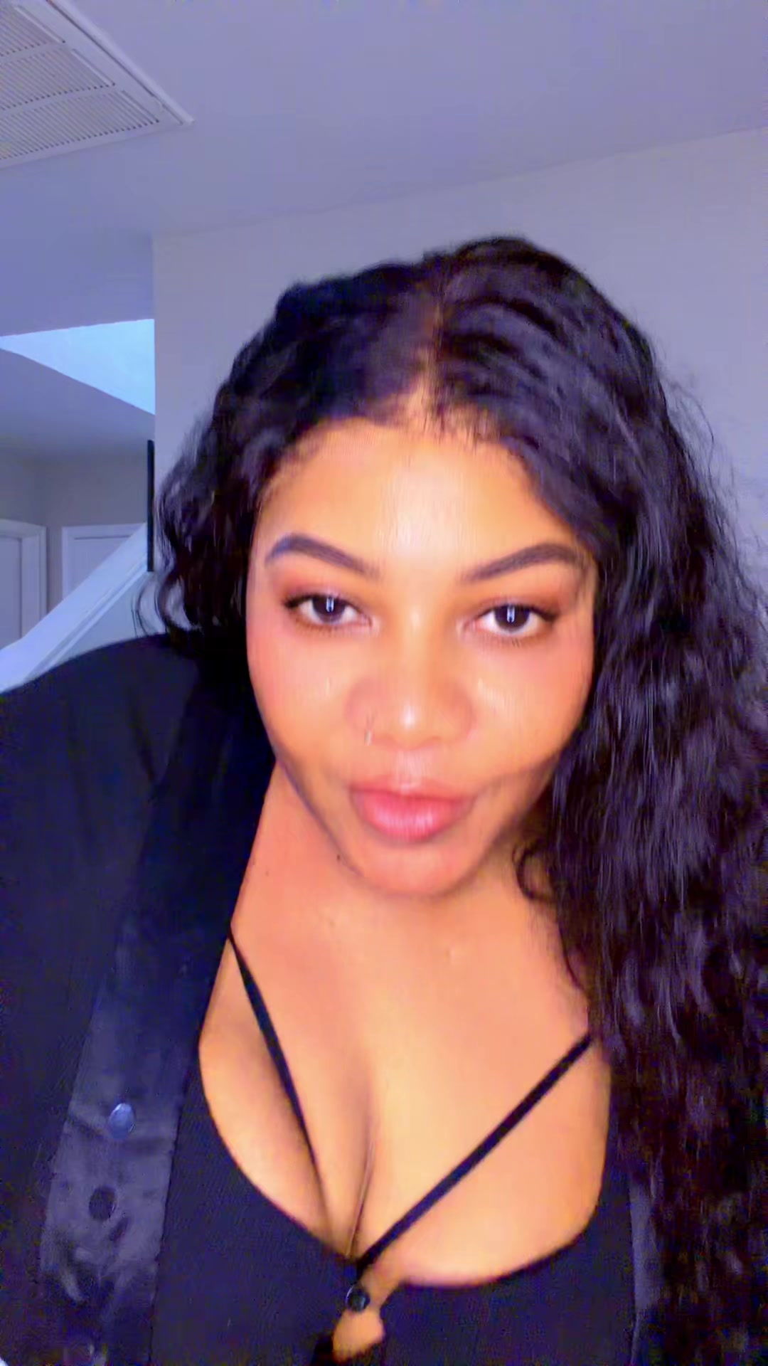 @LolaTokfinds