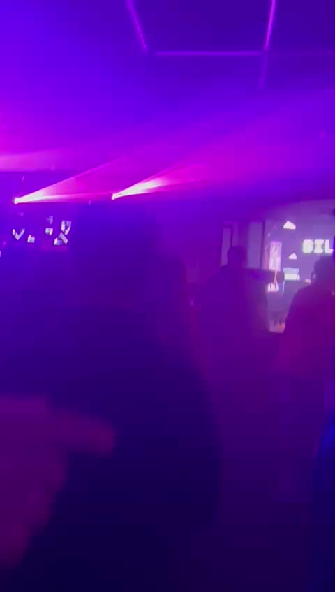 @SiWesley
