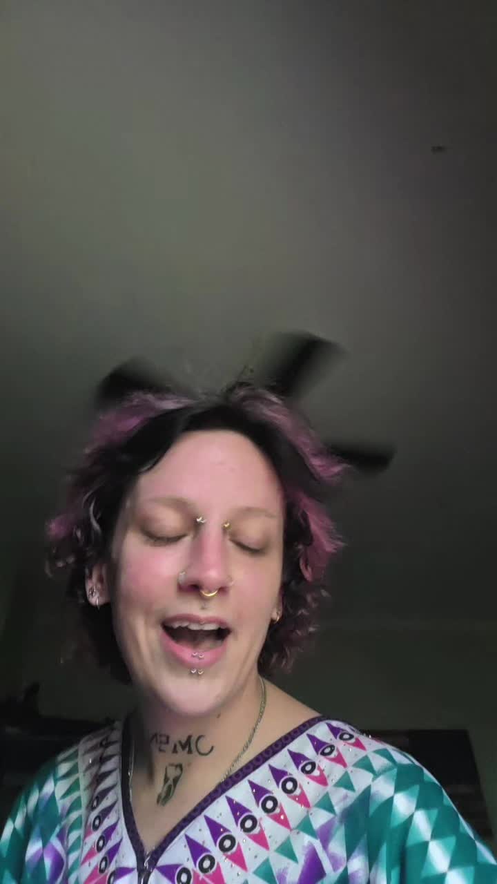 @☽&bull;𝔐🥚&bull;☾