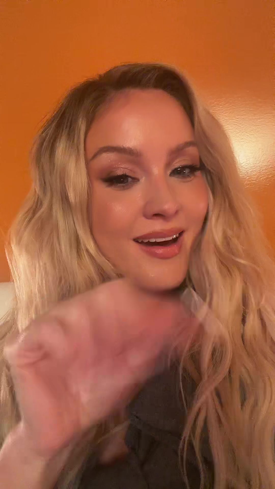 @Zara Larsson
