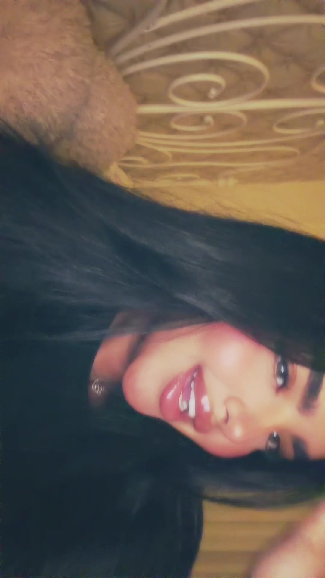 @Lara ๐