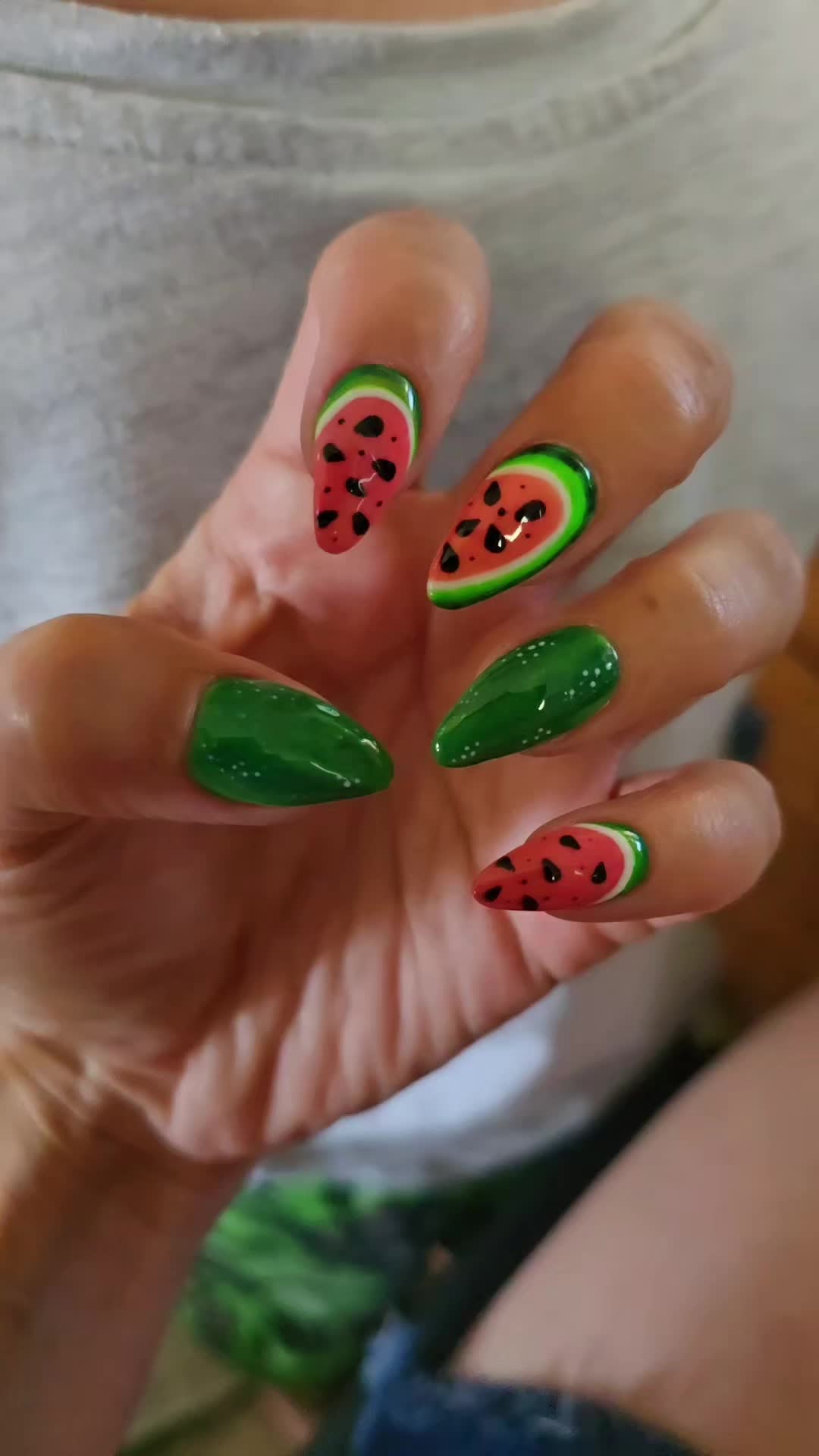 @kellyscrafty