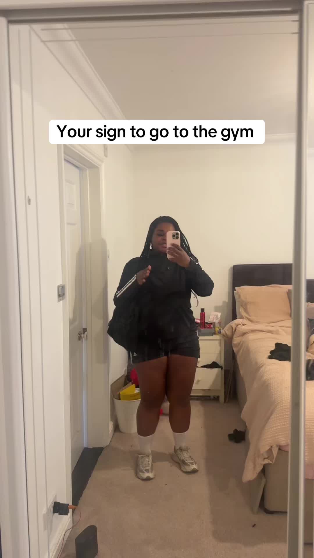 @kenyahlyle