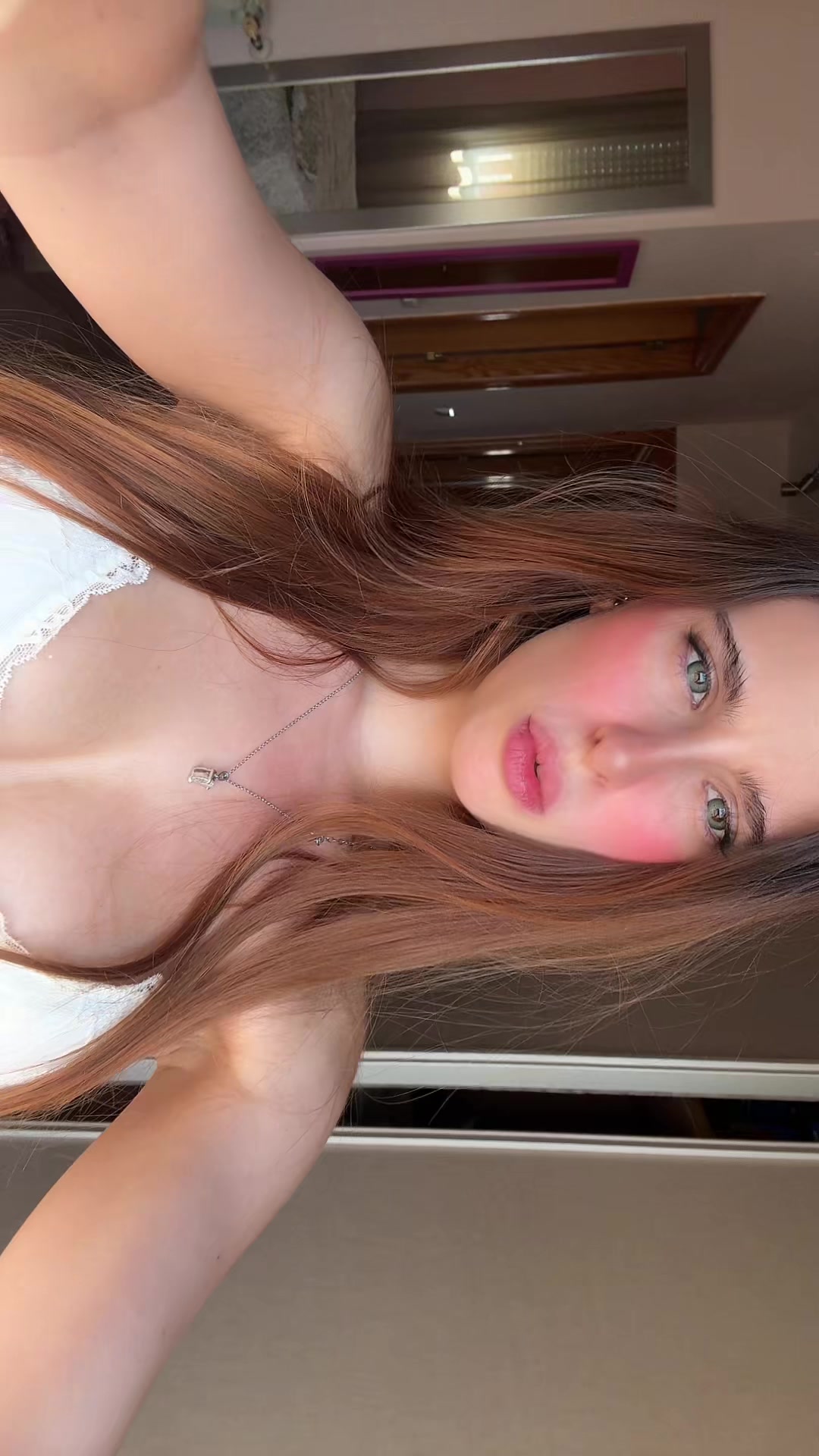 @Vaaaaleriaaaa__