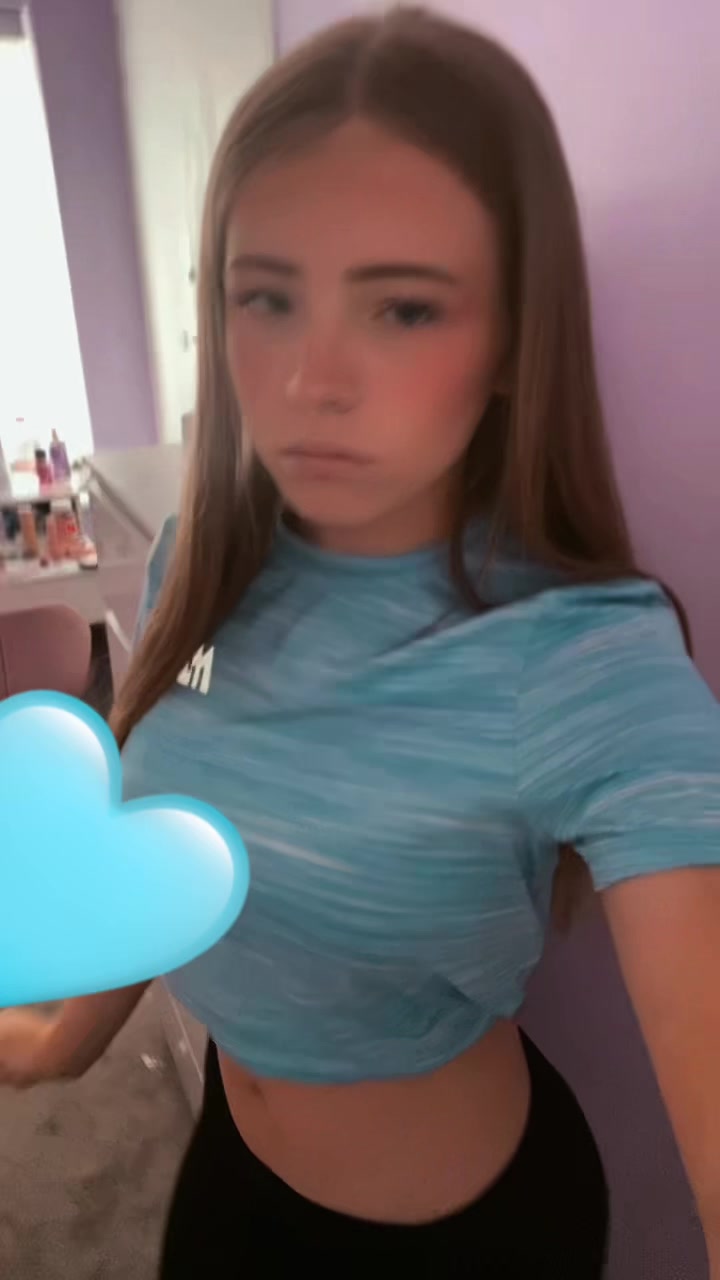 @𝓂𝒶𝒸𝒾ℯ👸🏼