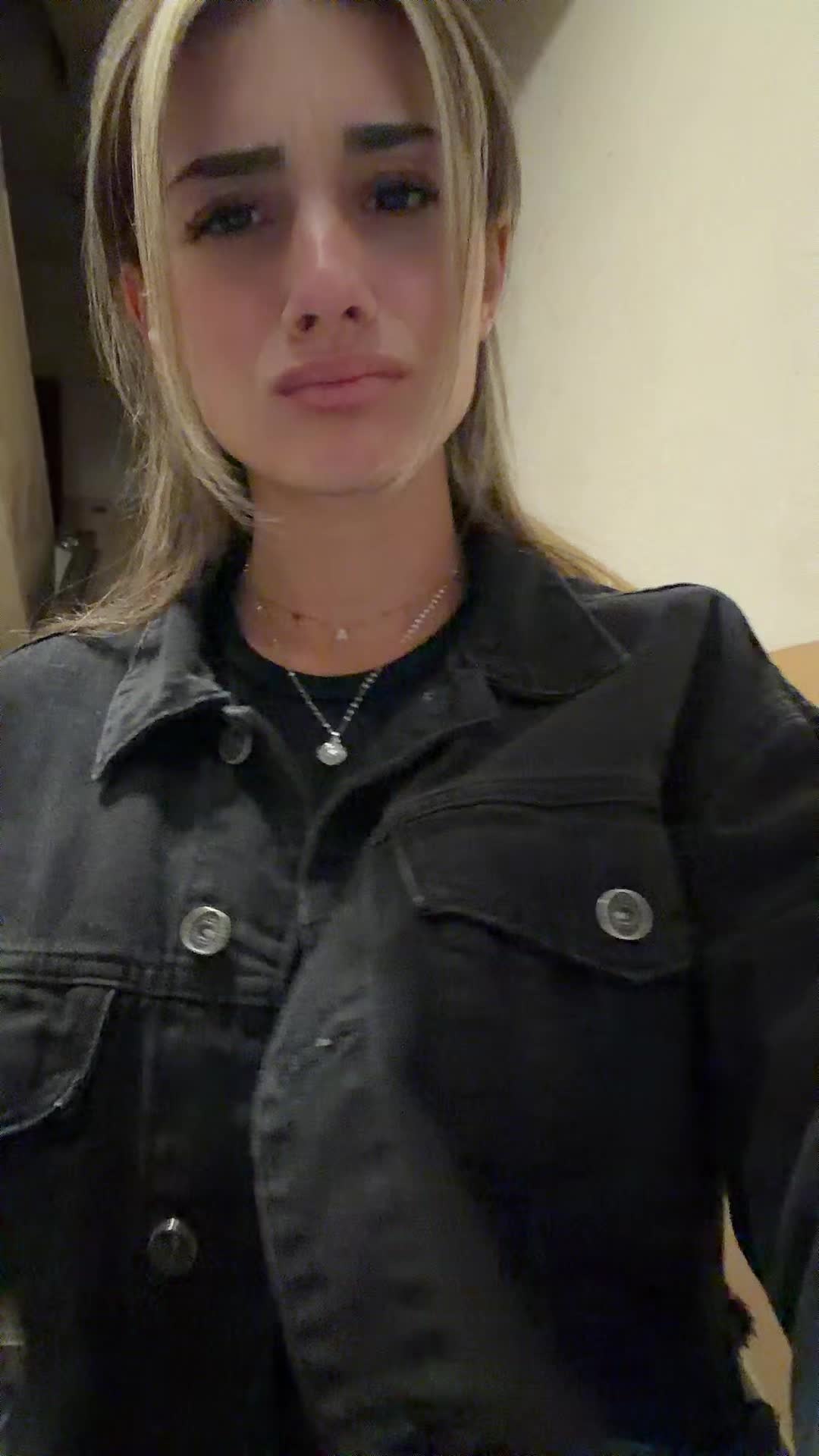 @ak