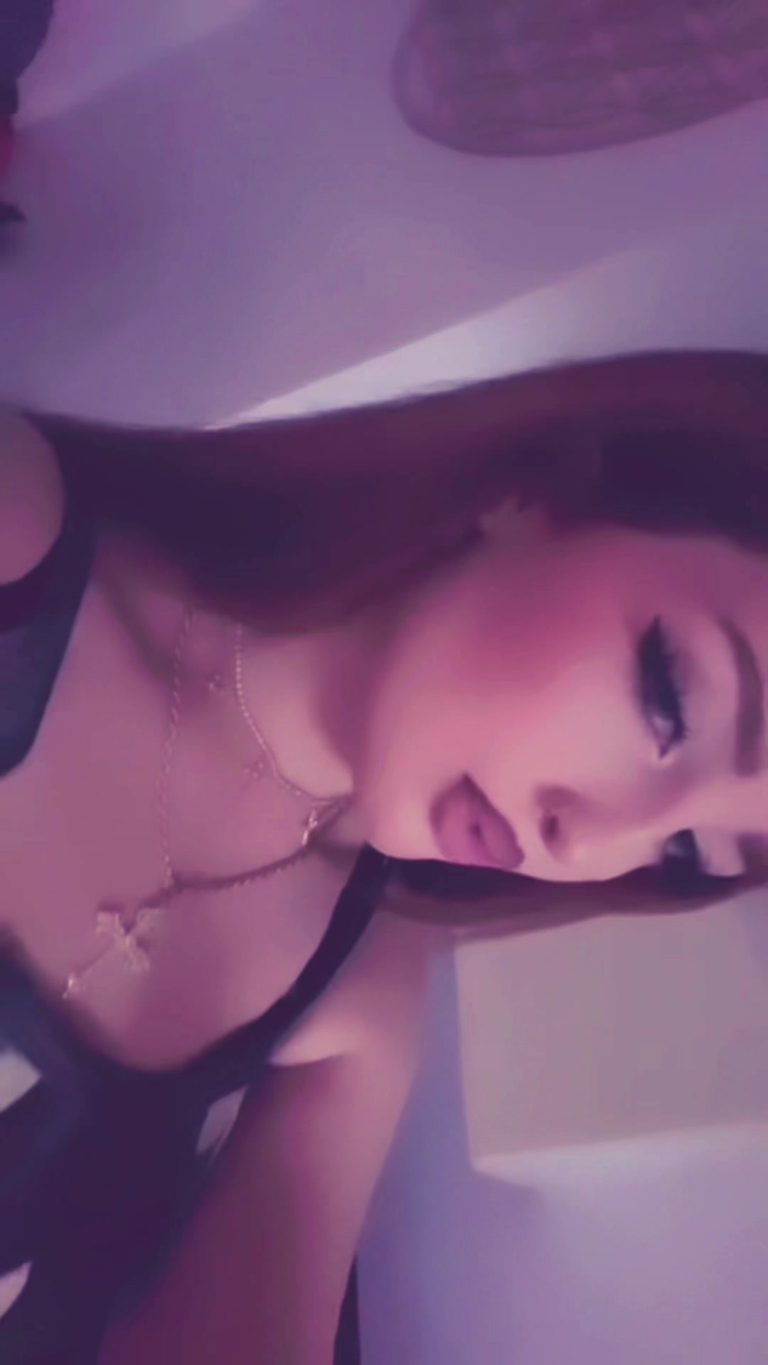 @𝔉𝔦𝔬𝔫𝔞
