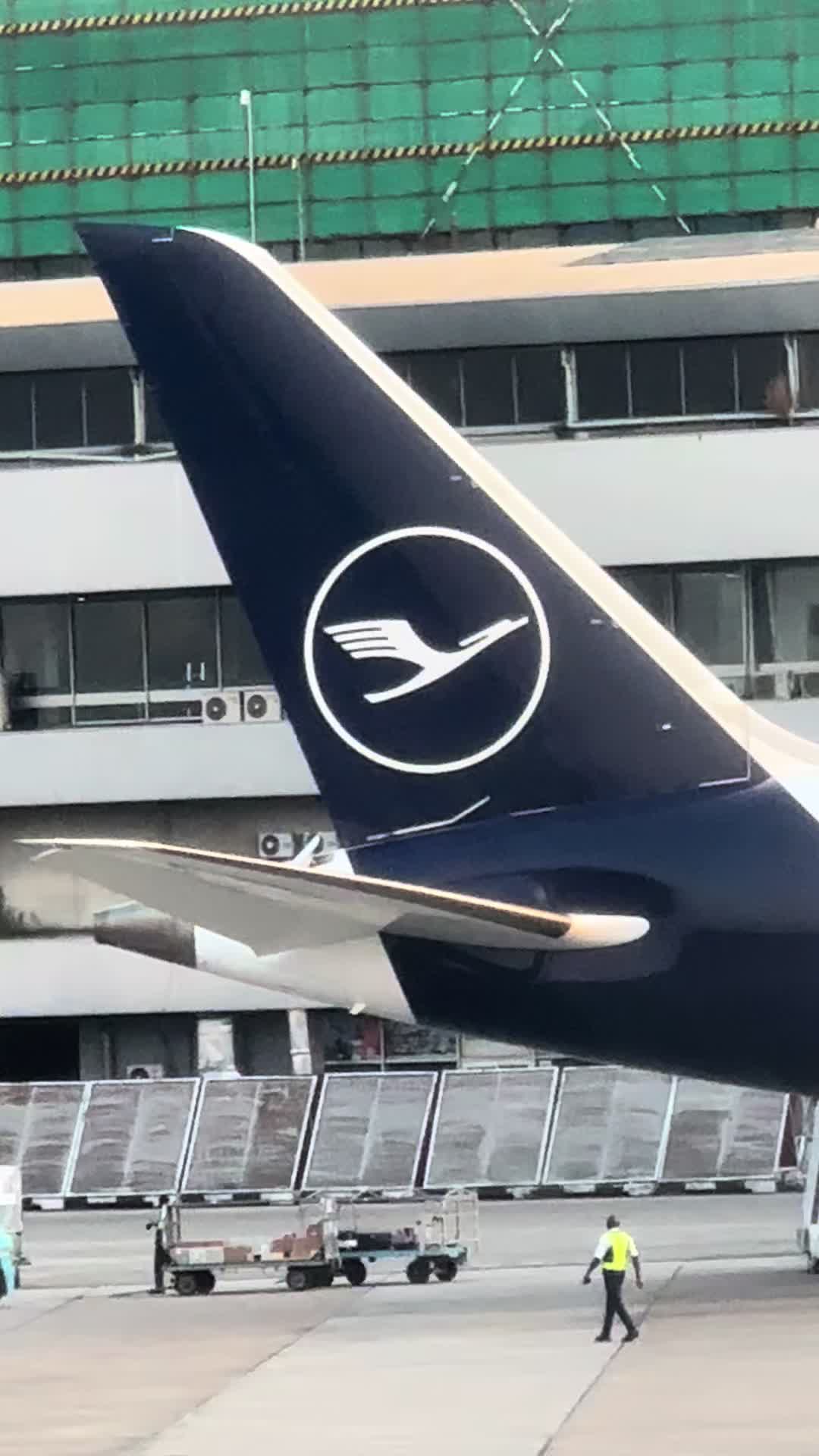 @YasAviation