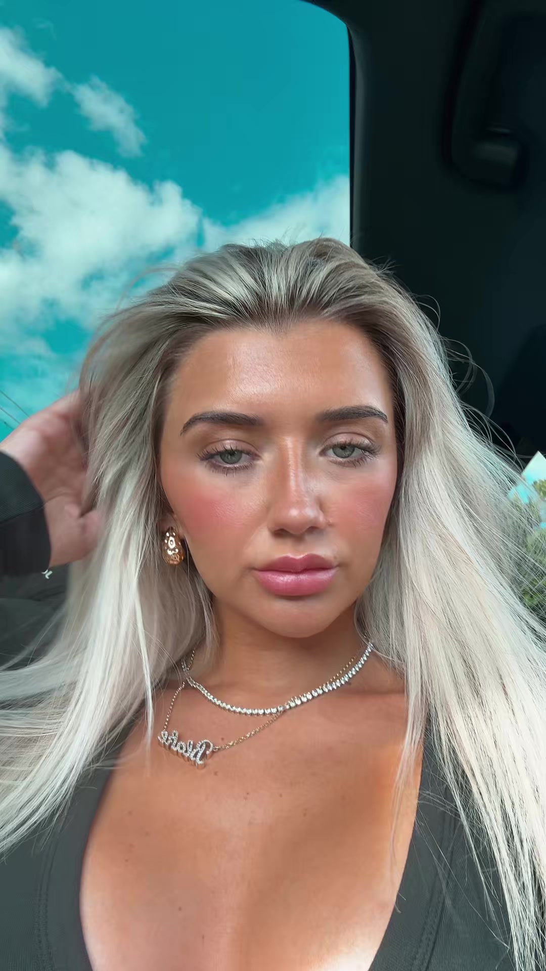@LeighaClarke