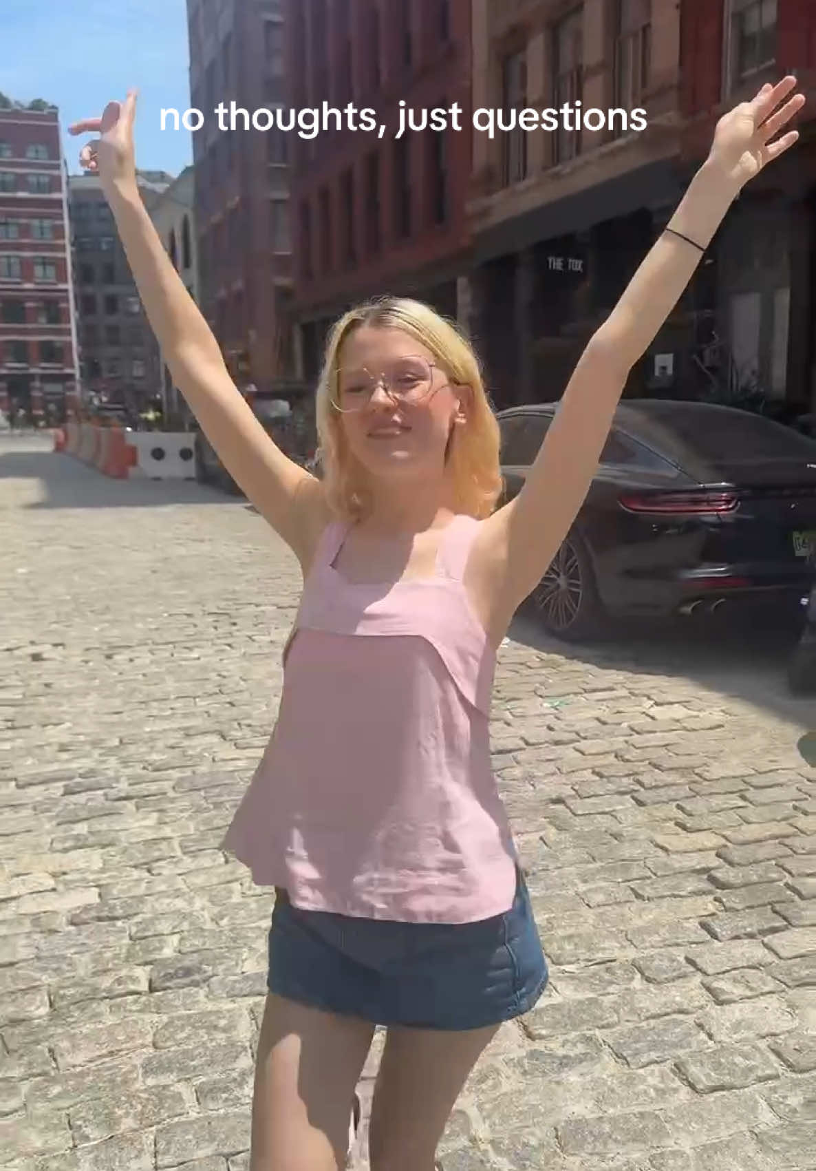 @Maisie Peters HQ