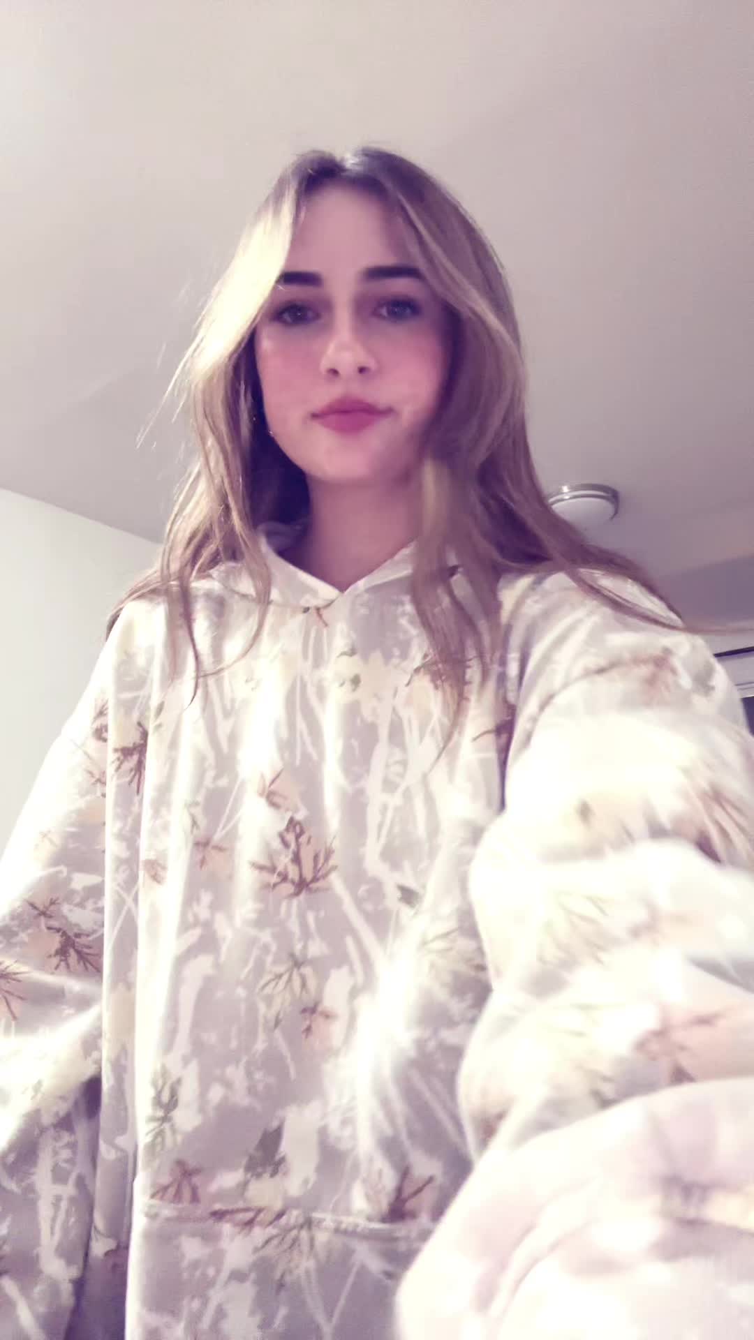 @lillydelph