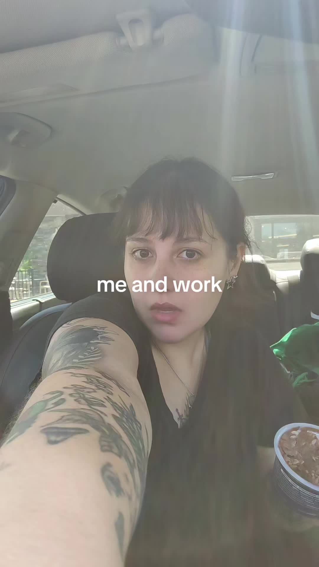 @𖦹 mariah 𖦹