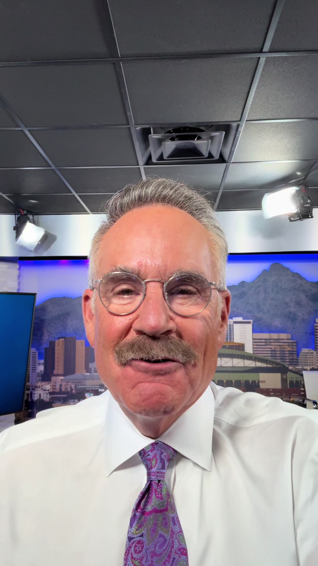 @12newsaz