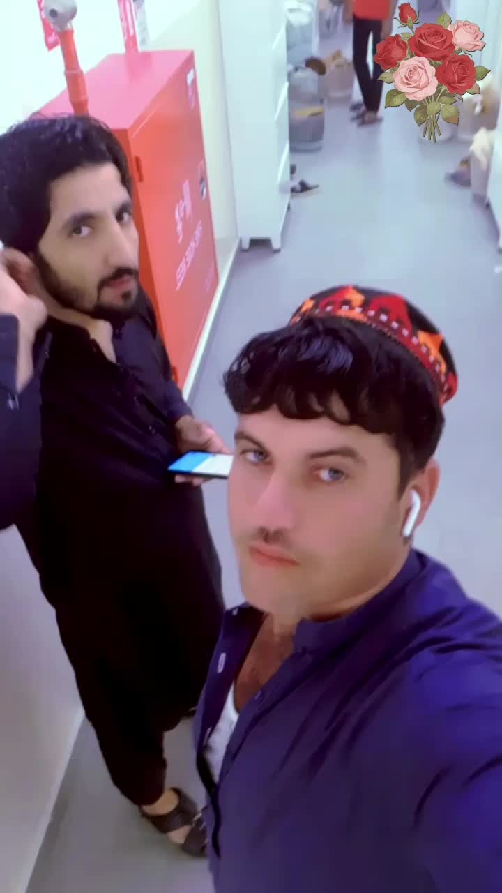 @""گیلمن مومند""