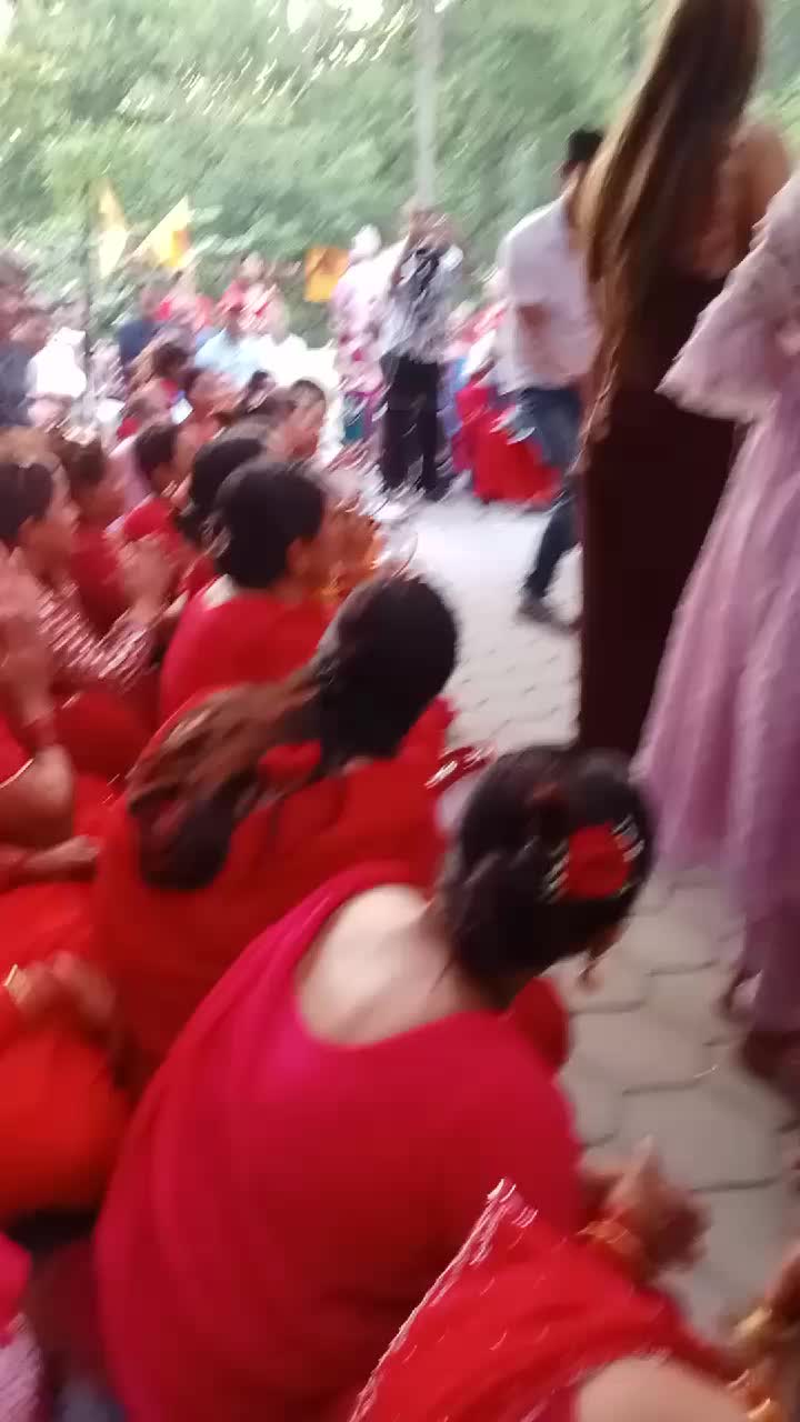 @Hira Pandey