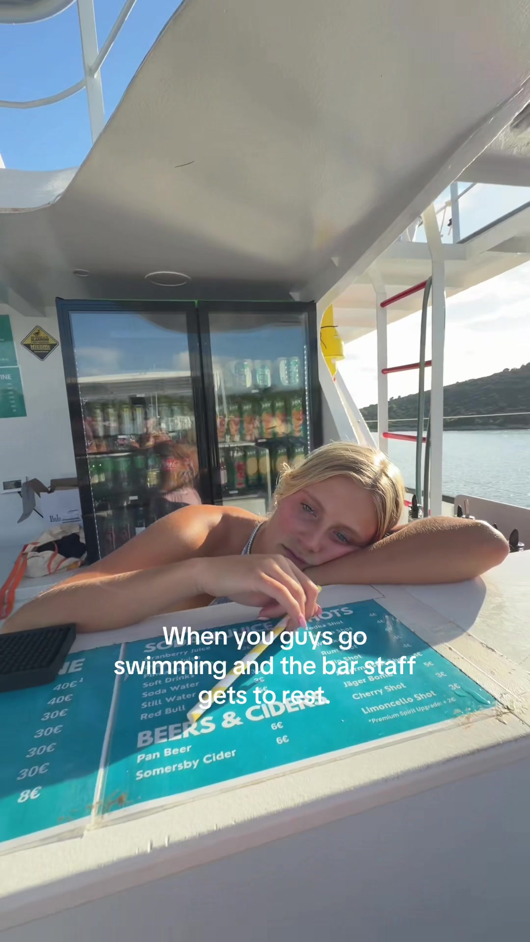 @Out To Sea - Split Boat Party