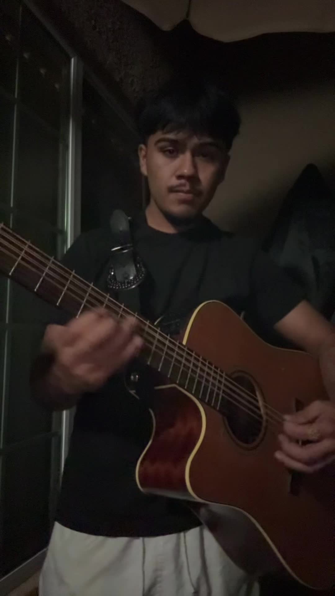 @Christian🎸