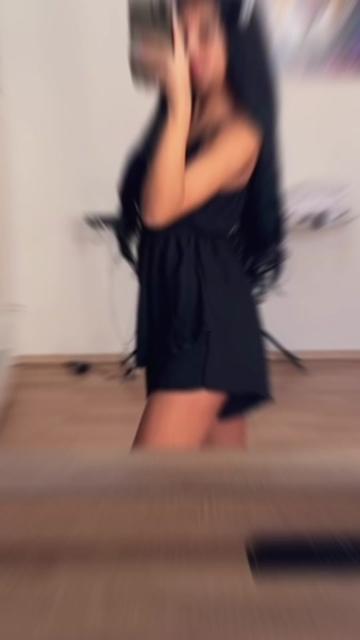 @🖤