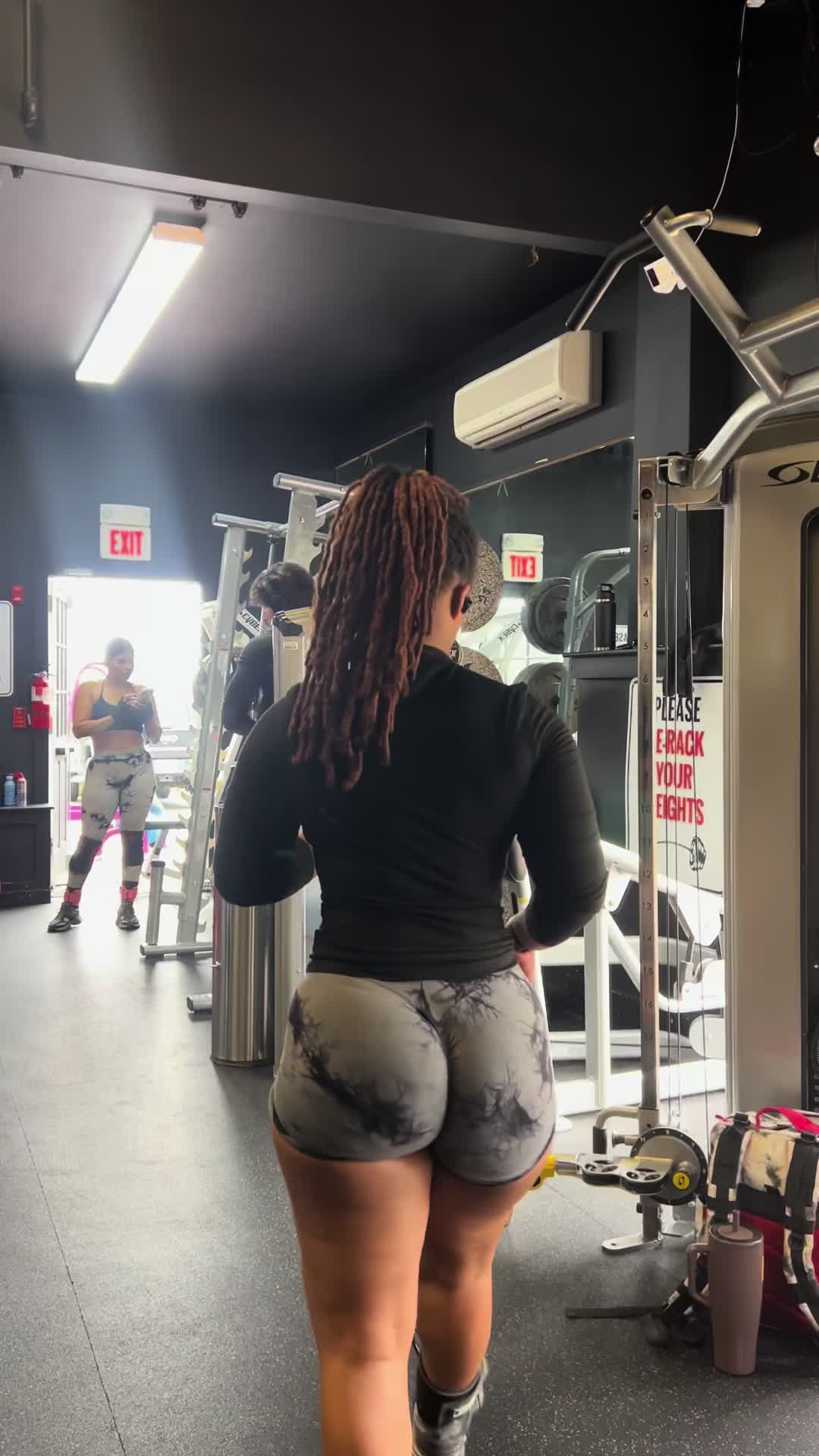 @Anyeé | WELLNESS BODYBUILDER