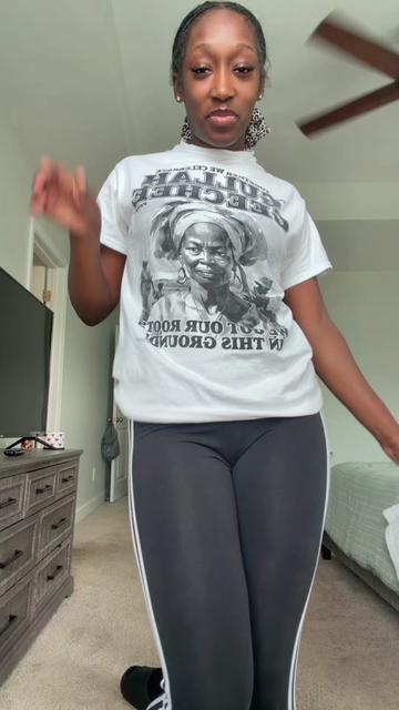 @Layybae🖤🎬