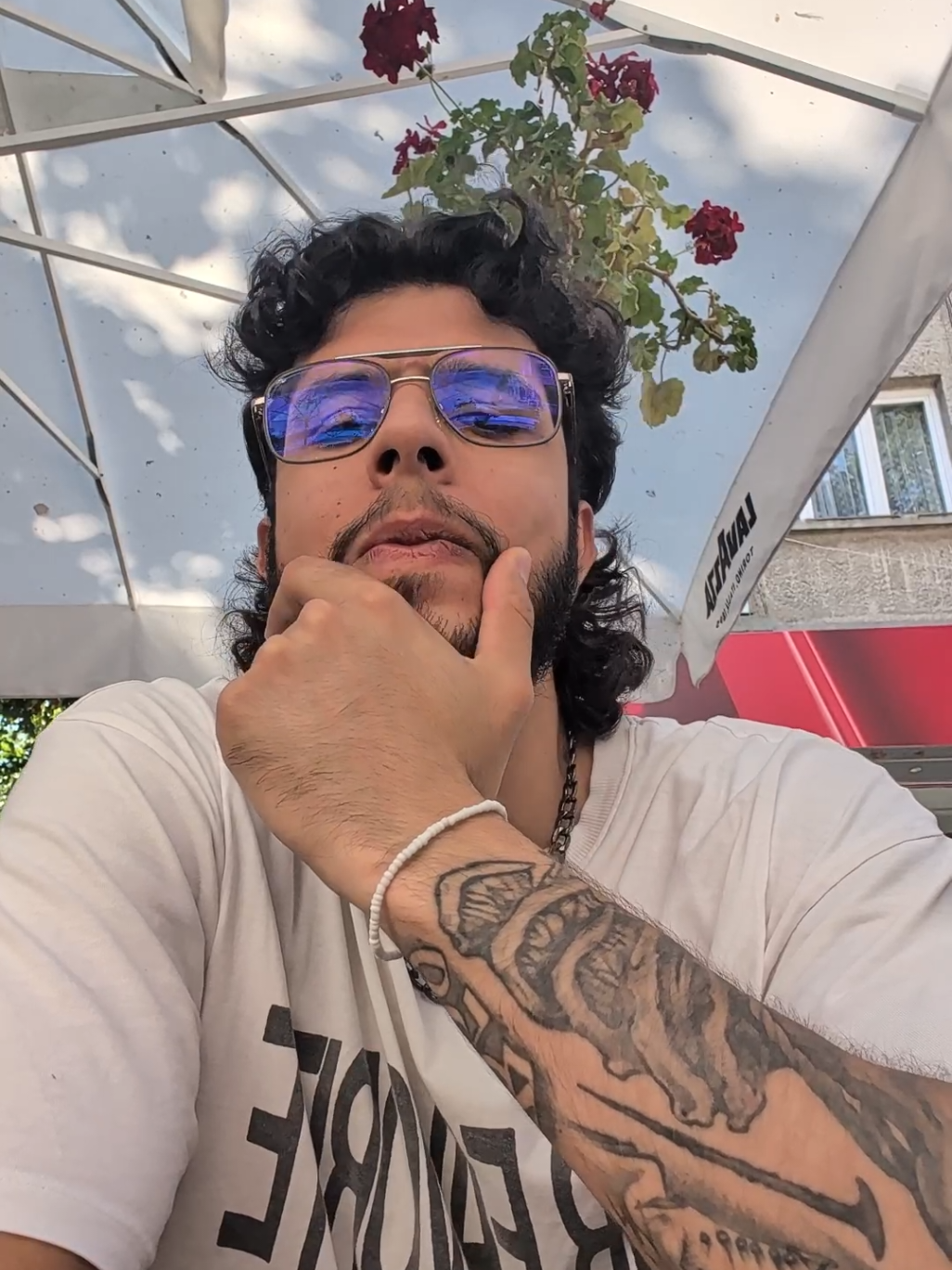 @$CARECROW