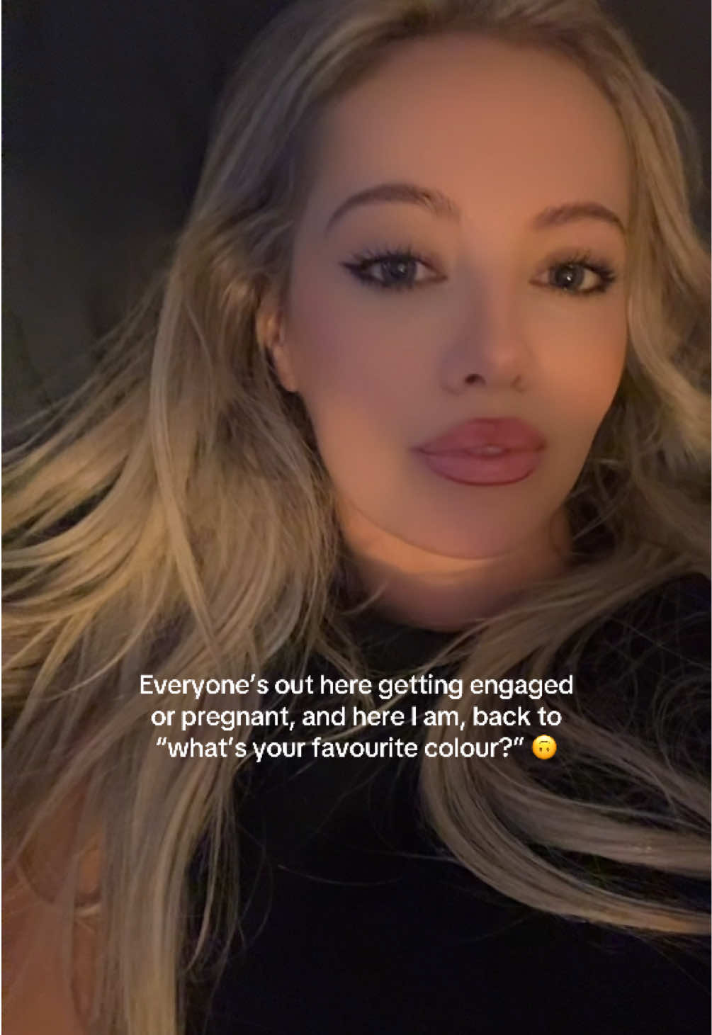 @Lisa J Evans sapphic author ⚢