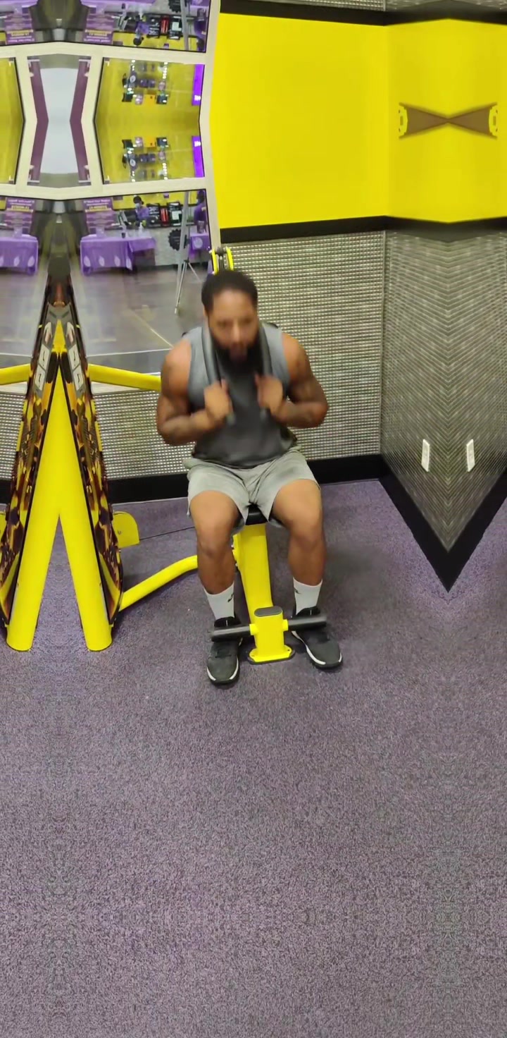 @DeeFitness 😤💪🏾💪🏾