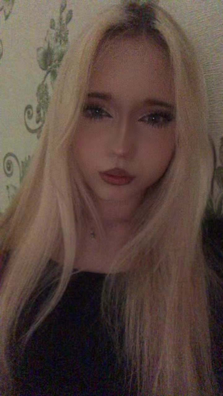 @аняяя