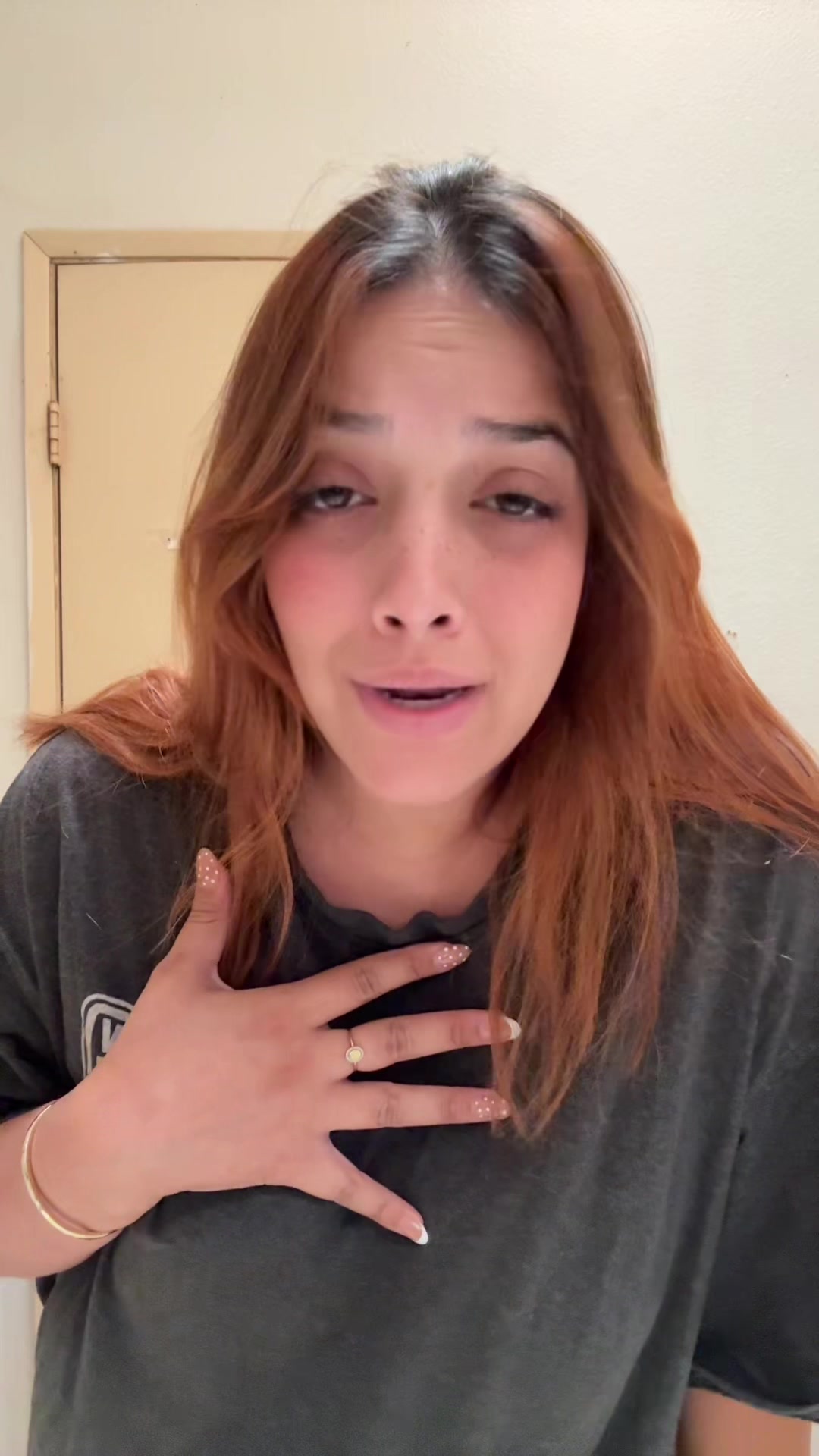 @heyclaribel