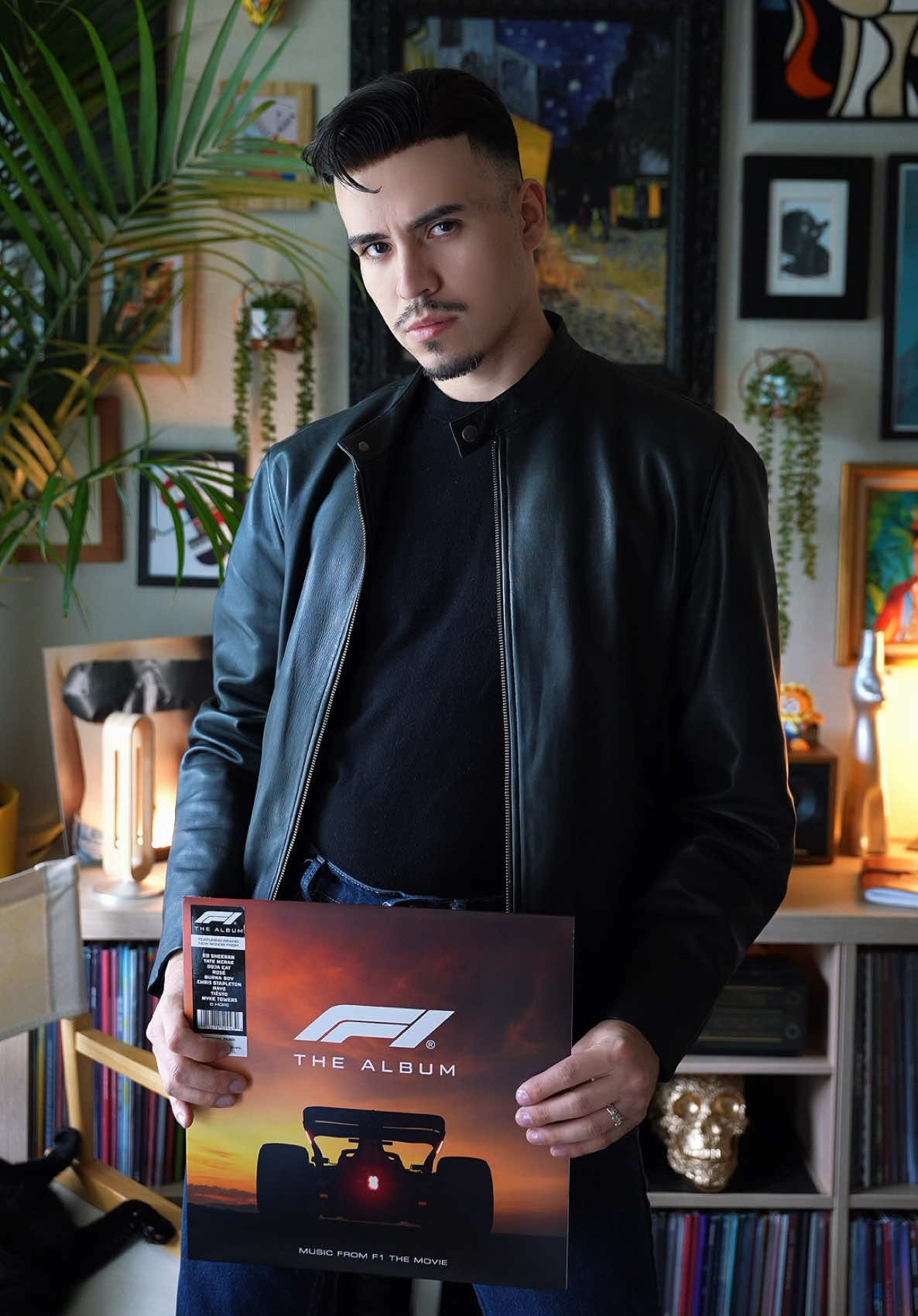 @Carlos Jair Vinyl & Fashion