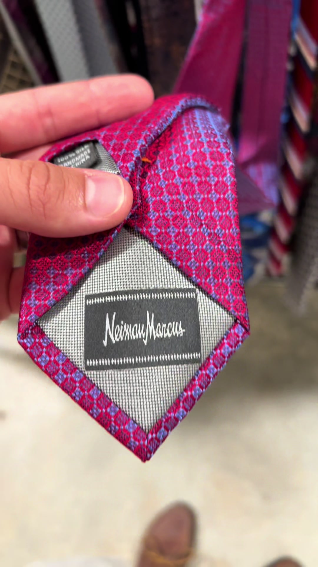 @NineToSuit