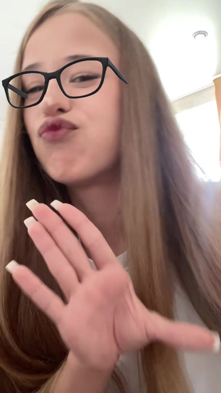 @ульяночка🫰🏻💘