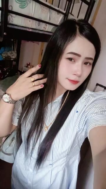 @Molly Jiwa beauty