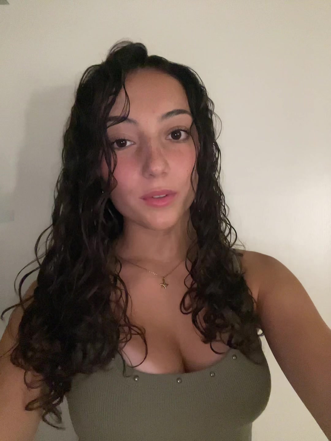 @𝐽𝑢𝑙𝑖𝑒𝑡𝑡𝑒