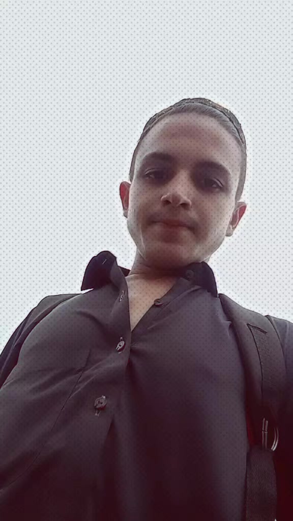 @𝘊𝘖𝘔𝘙𝘈𝘋𝘌