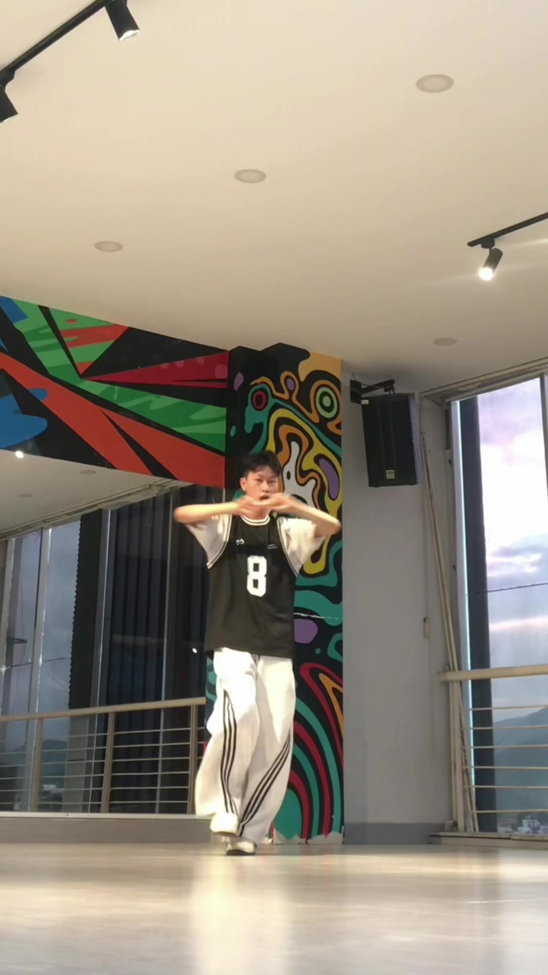 @moonk.