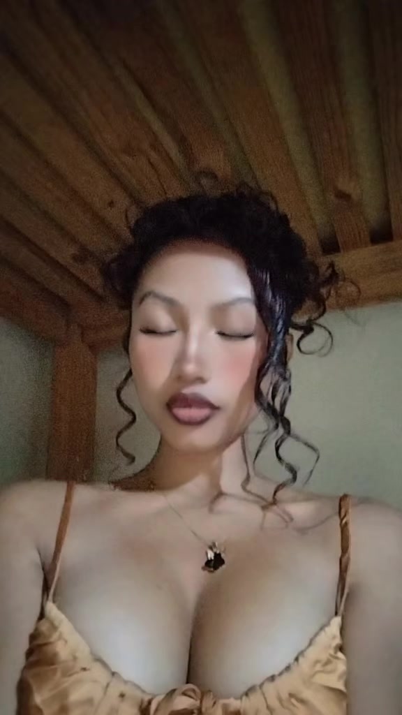 @Logiah69