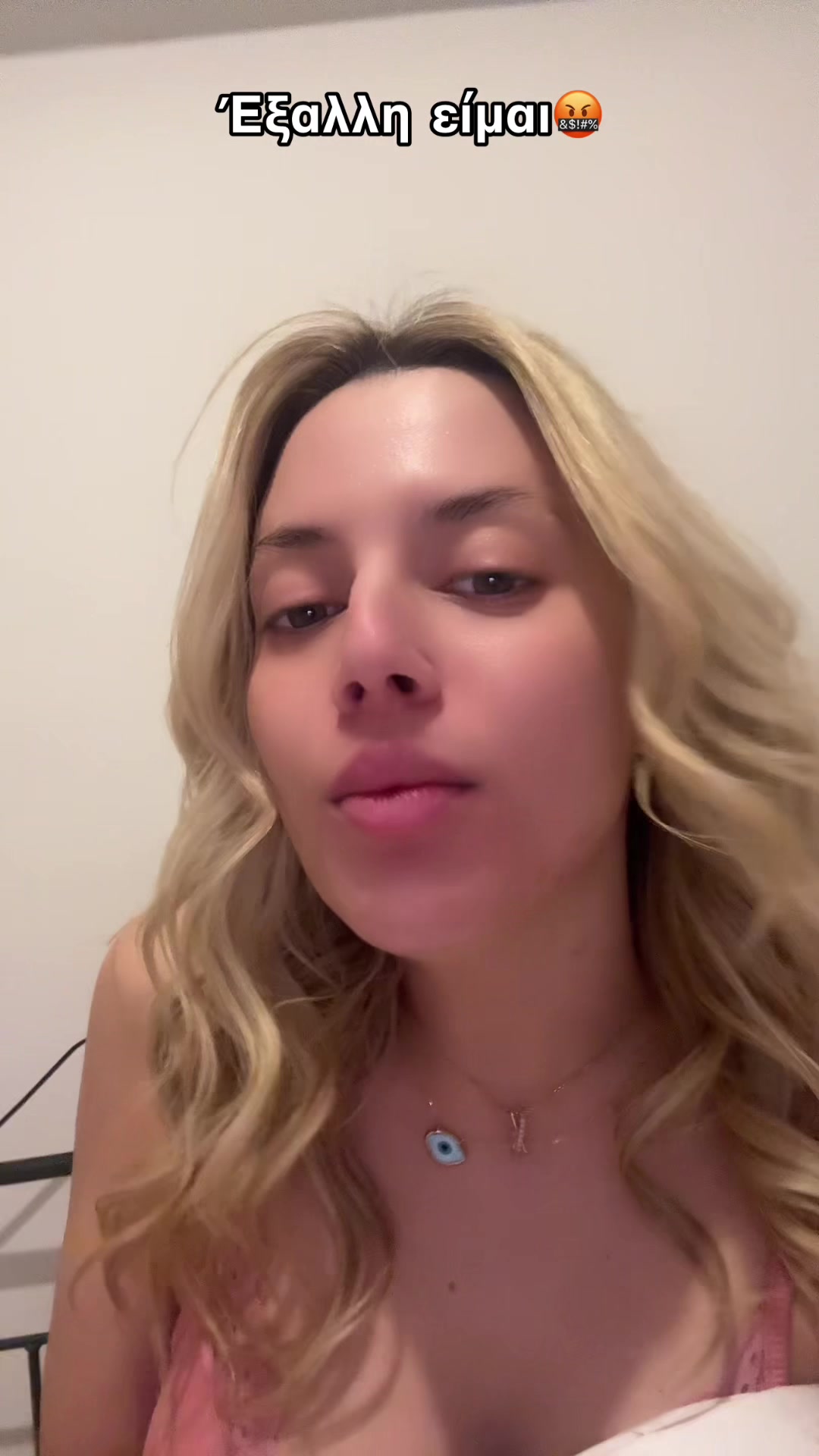 @𝑭𝒆𝒏𝒊𝒂_𝒅𝒊𝒎🍒