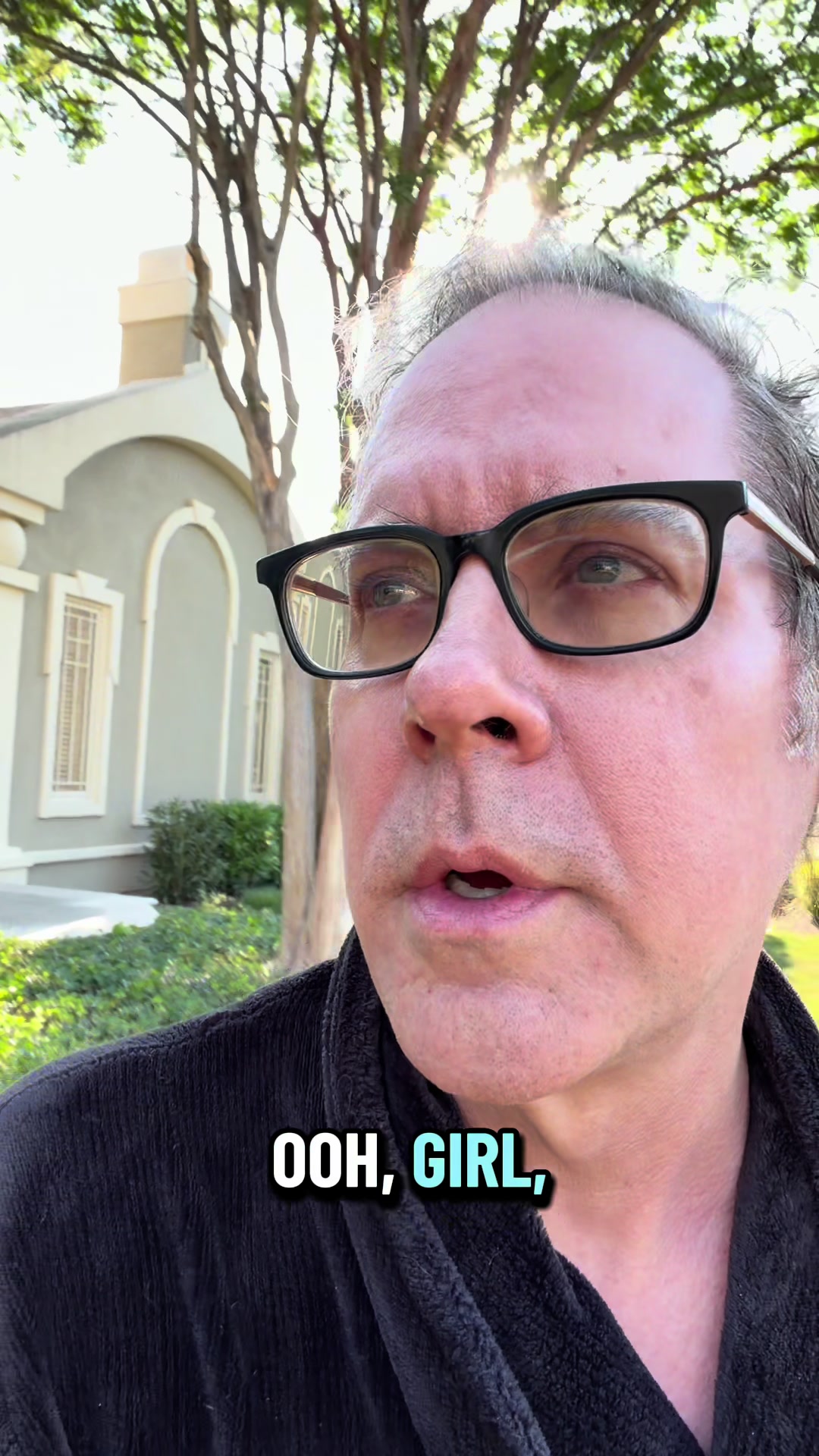 @jamesholidaycomedy
