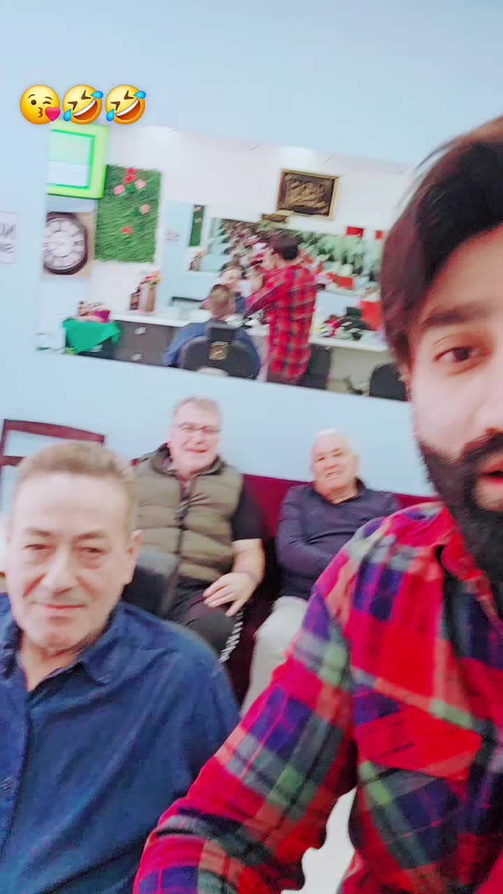 @Bagga Saroya 804