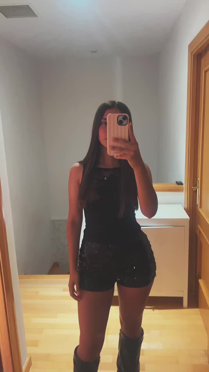 @🧣