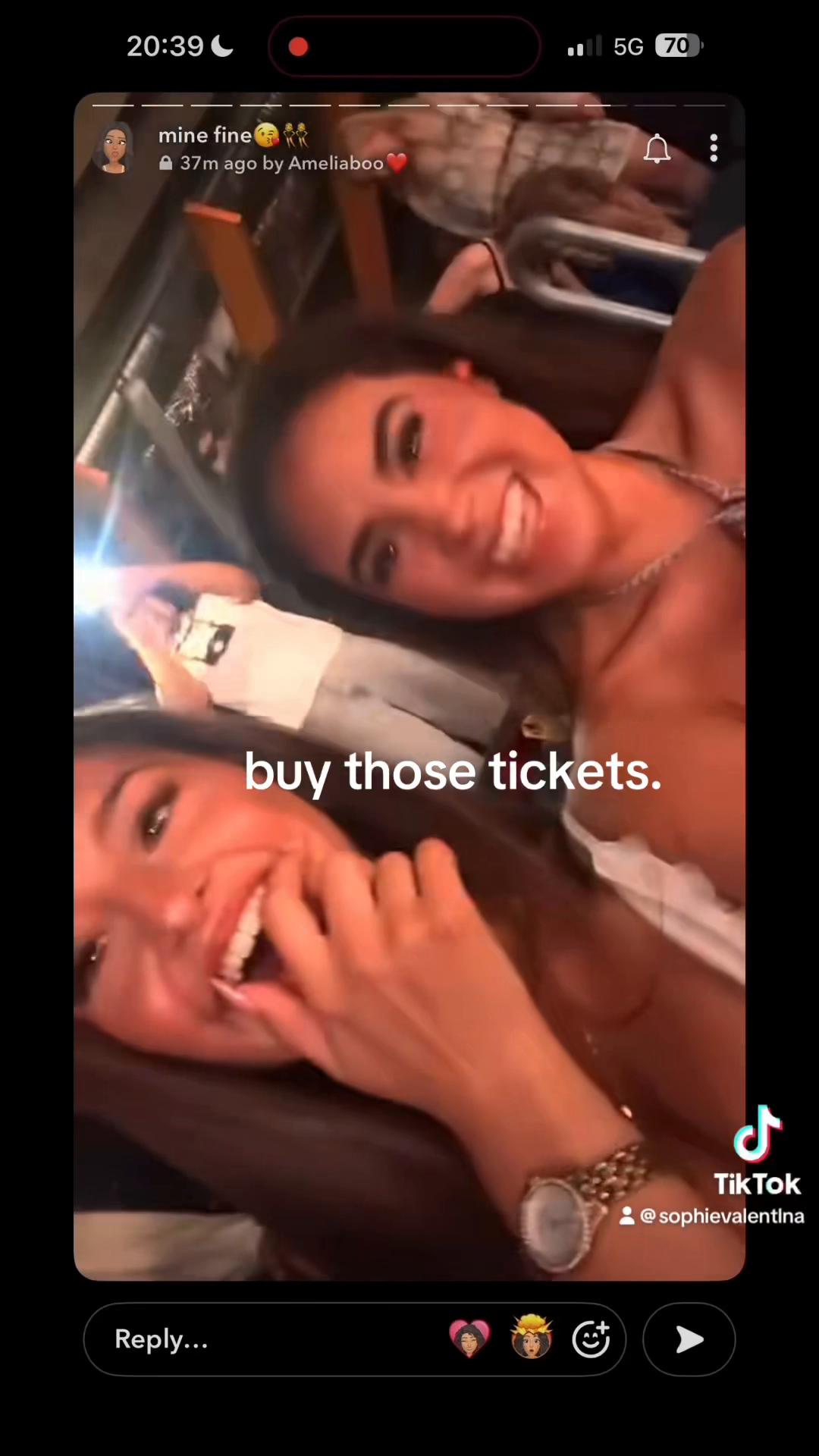 @SOPHIE VALENTINA