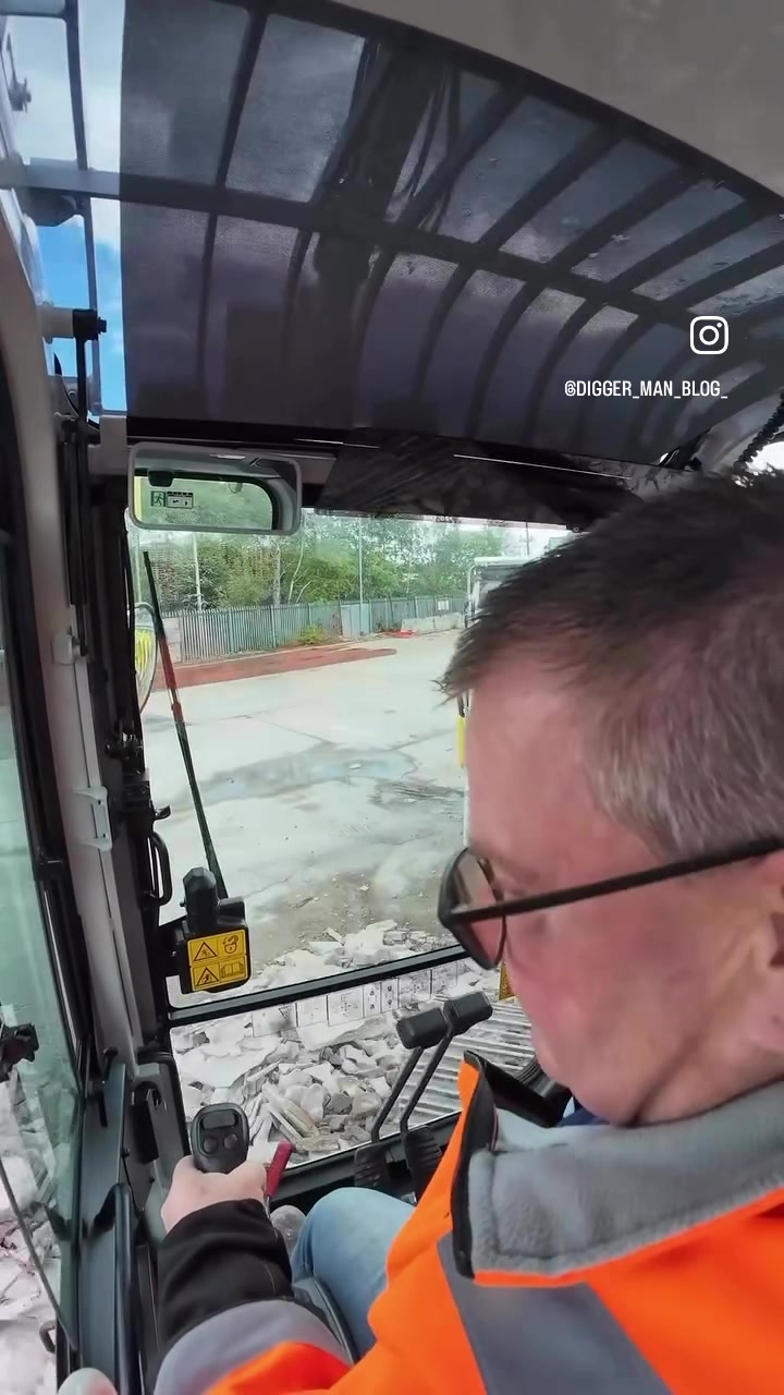 @Digger Man Blog