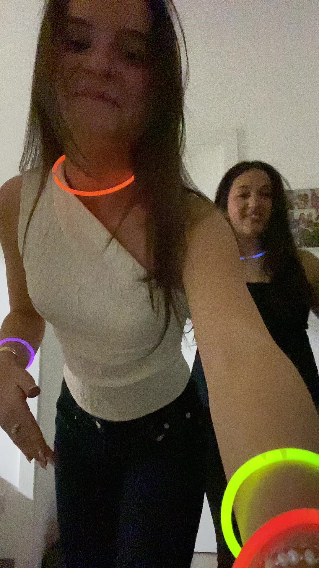 @👸🏽